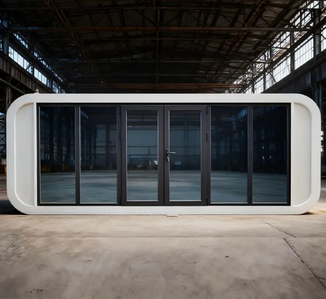 BlackLith Compact Luxury- Prefab Apple Pod